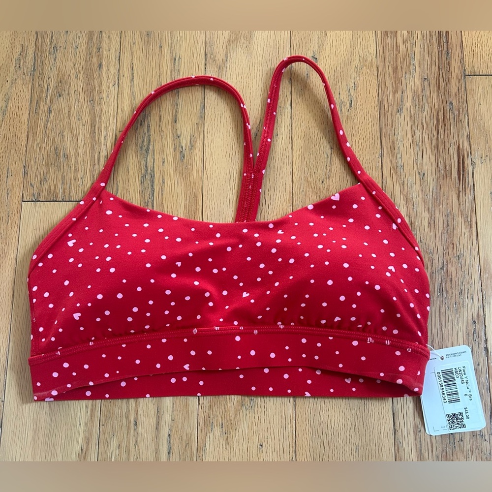 Lululemon NWT heart scatter dot print bra